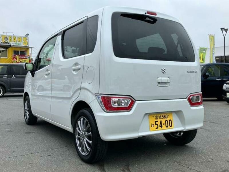 WAGON R