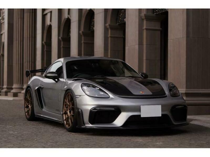 718 CAYMAN