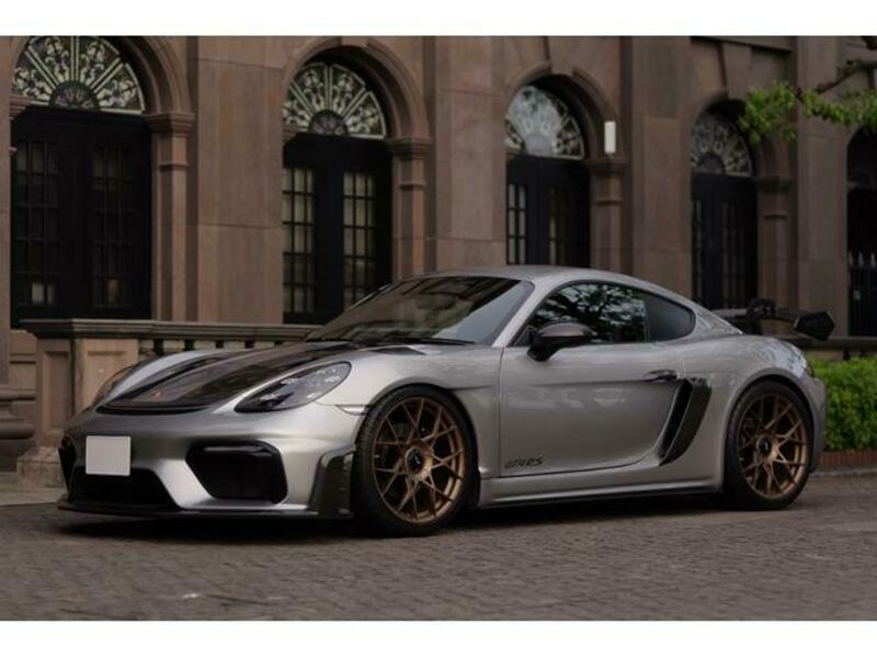 718 CAYMAN