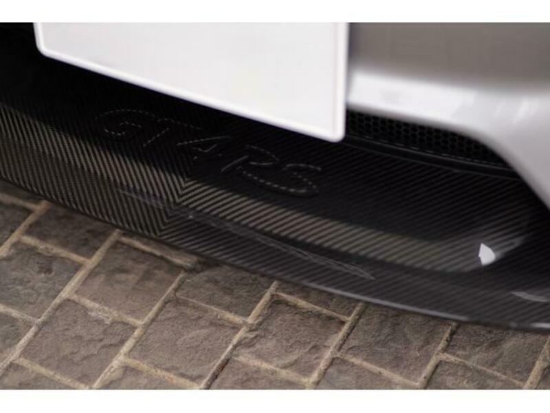 718 CAYMAN