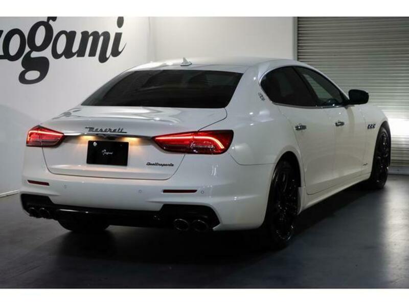 QUATTROPORTE