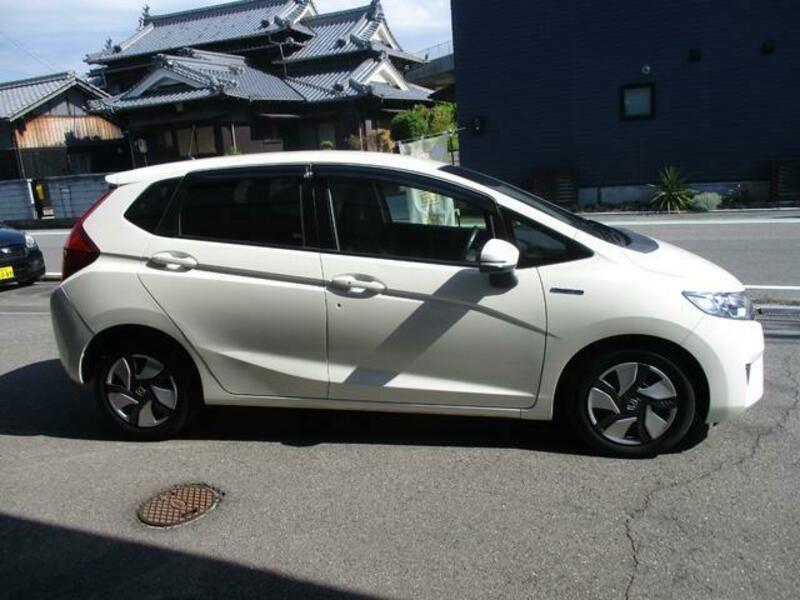 FIT HYBRID