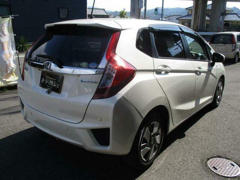 FIT HYBRID