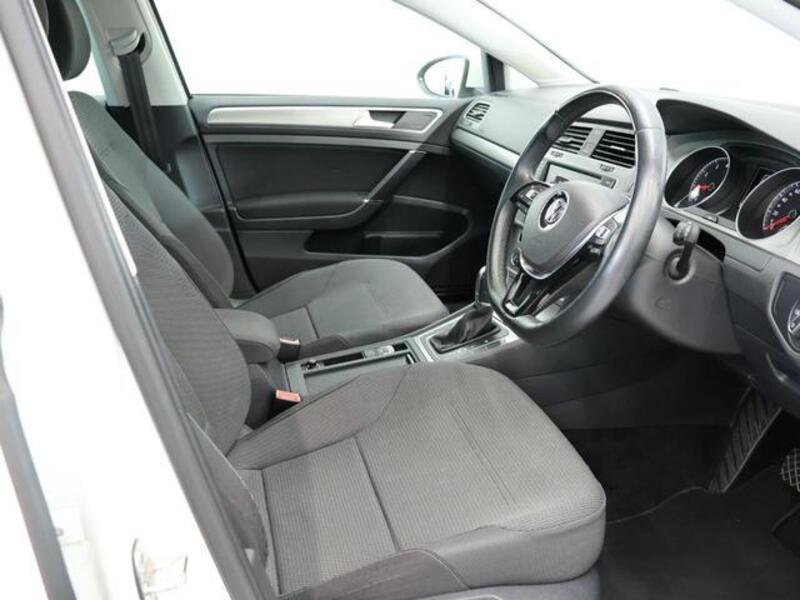 GOLF VARIANT