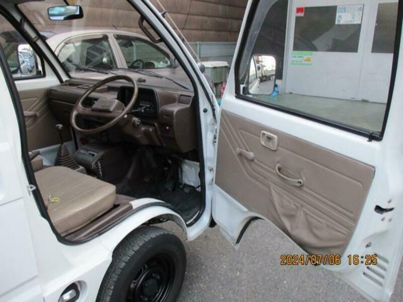 HIJET VAN