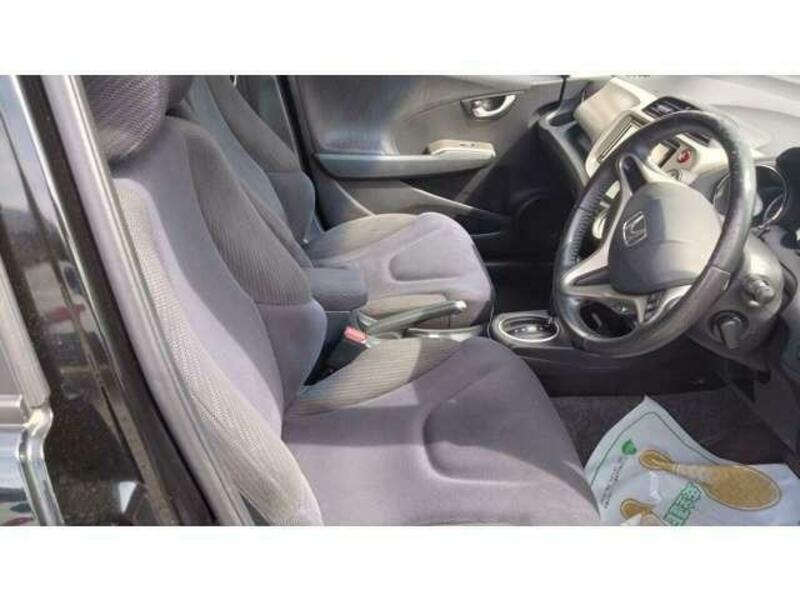 FIT HYBRID