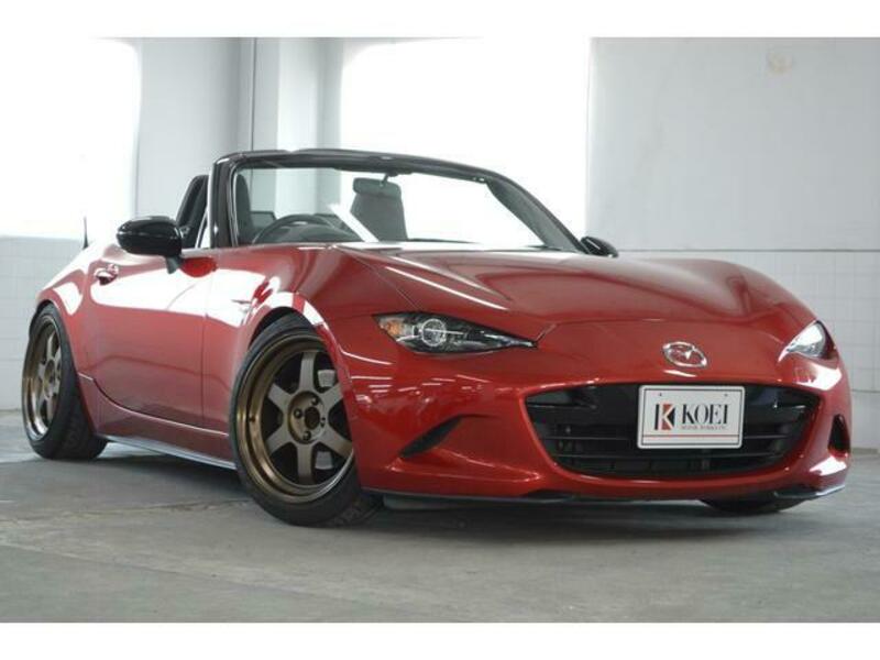 ROADSTER