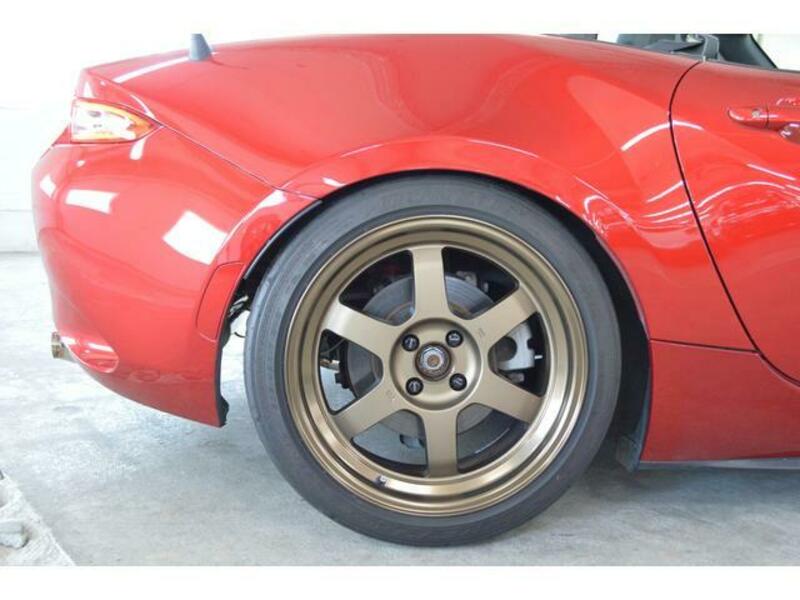 ROADSTER