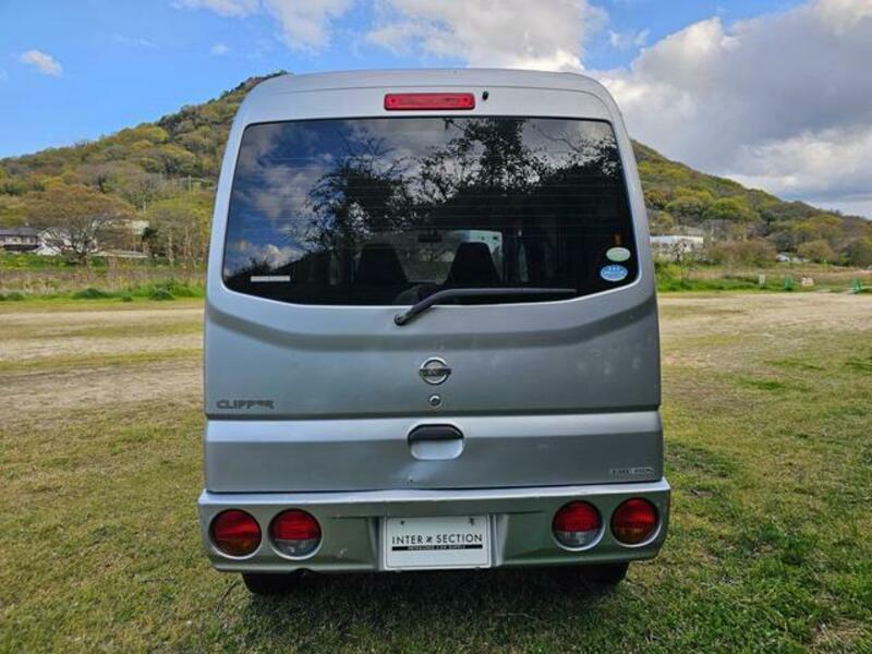 CLIPPER VAN