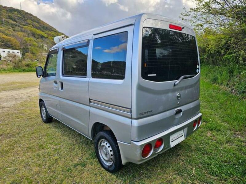 CLIPPER VAN