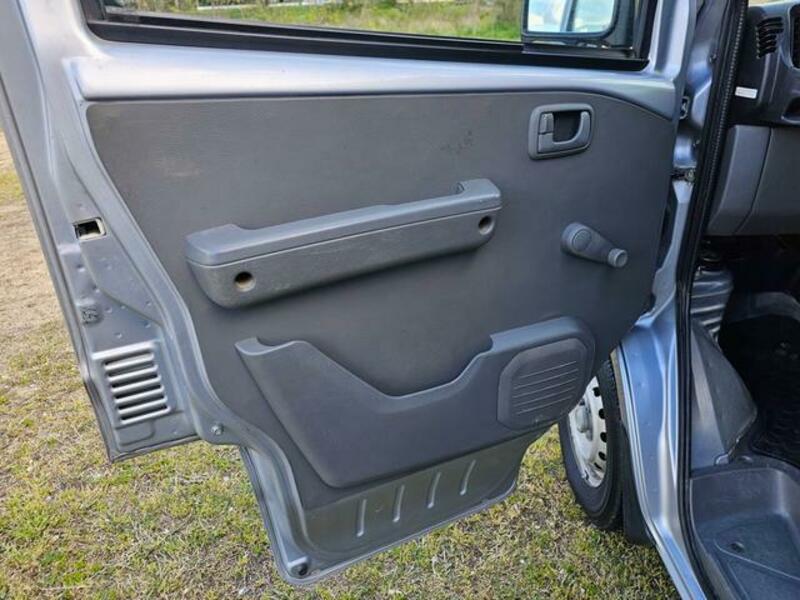 CLIPPER VAN
