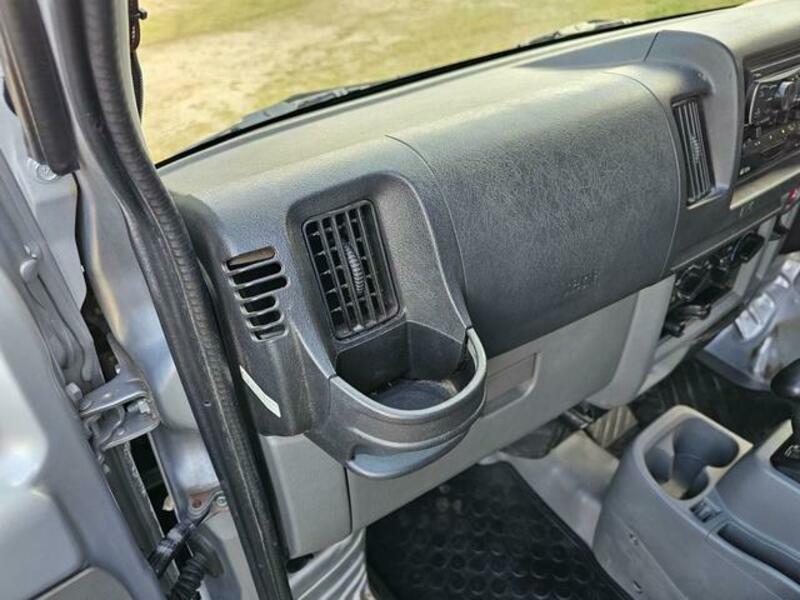 CLIPPER VAN