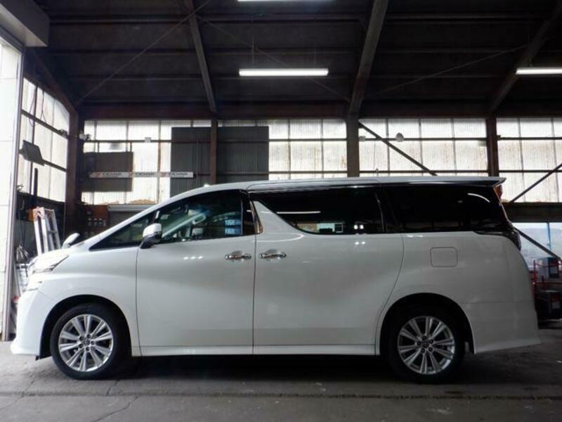 VELLFIRE
