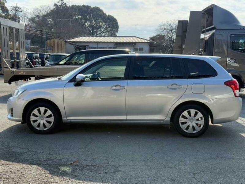 COROLLA FIELDER