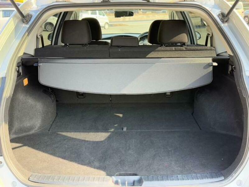 COROLLA FIELDER