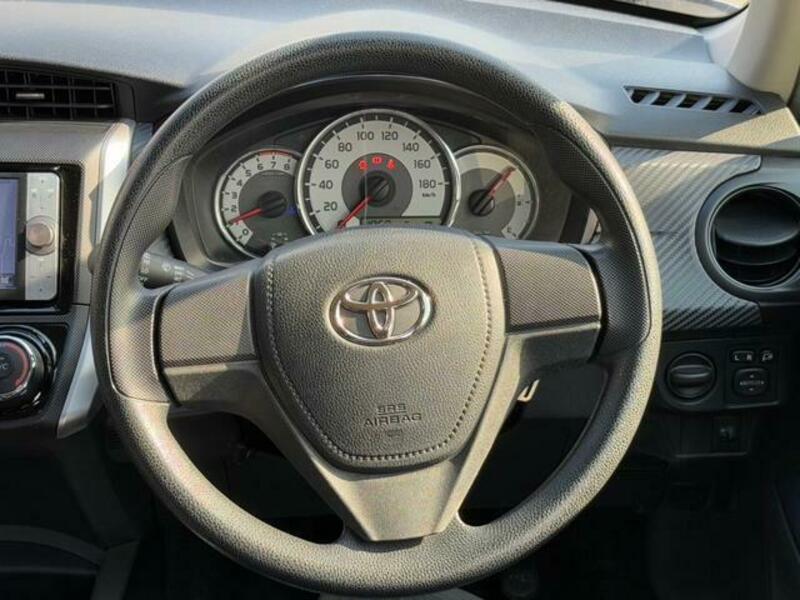 COROLLA FIELDER