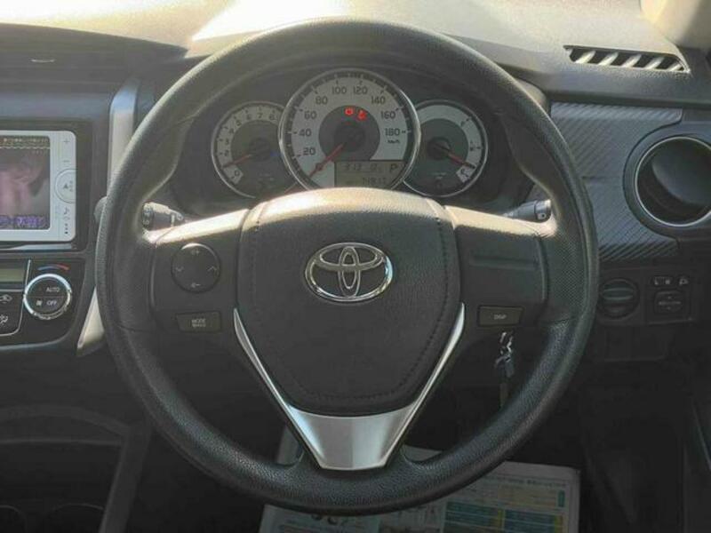 COROLLA FIELDER