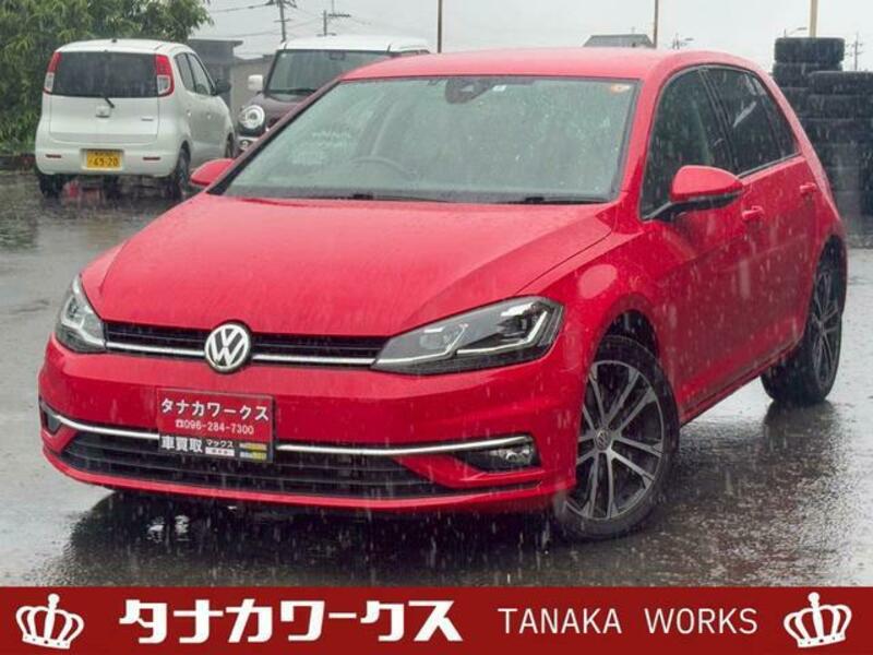 VOLKSWAGEN GOLF
