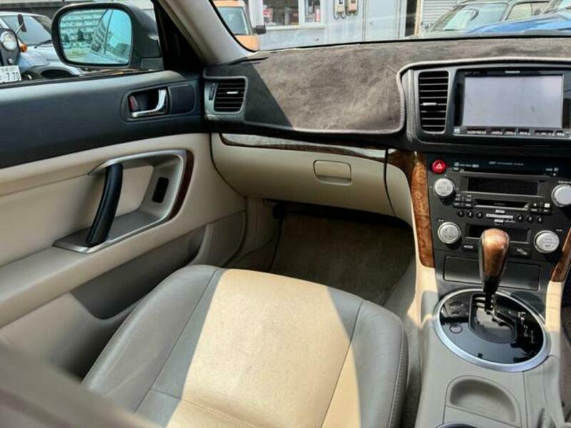 LEGACY OUTBACK