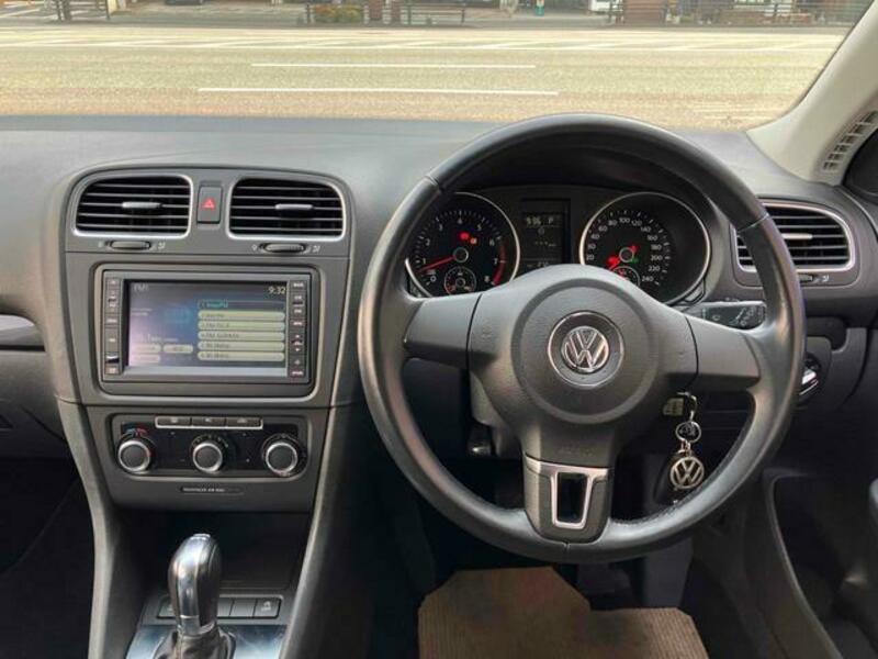 GOLF VARIANT