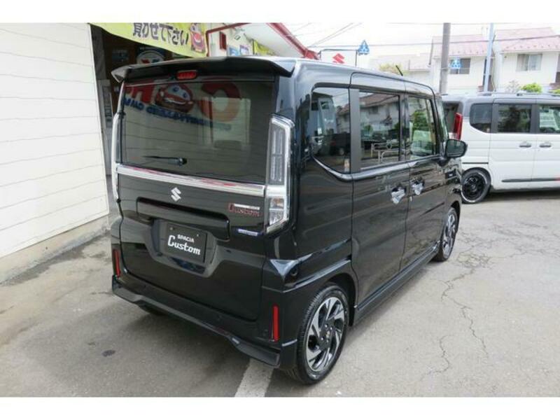 SPACIA CUSTOM