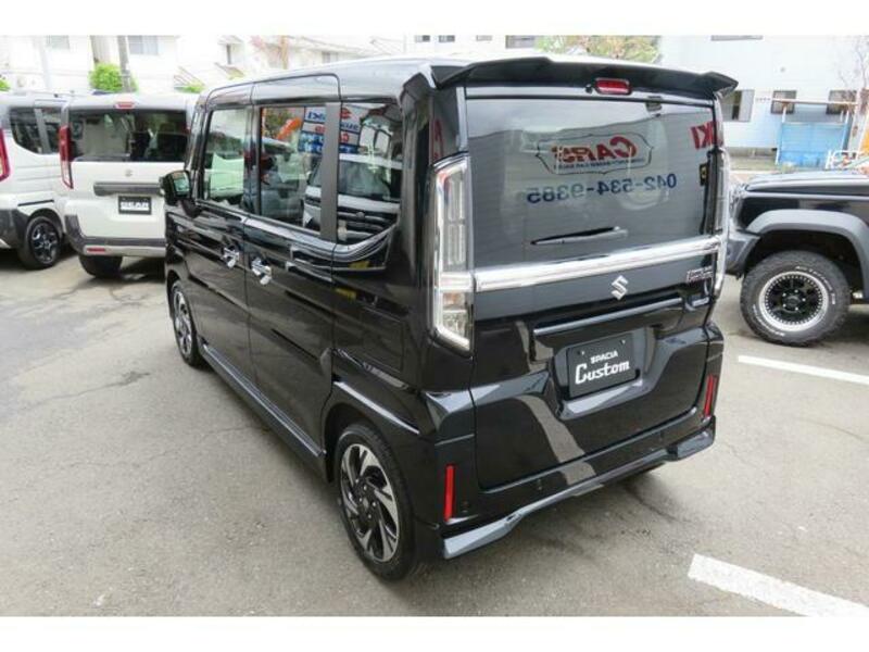 SPACIA CUSTOM