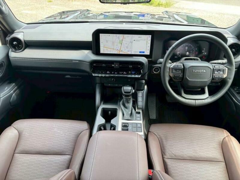 LAND CRUISER 250