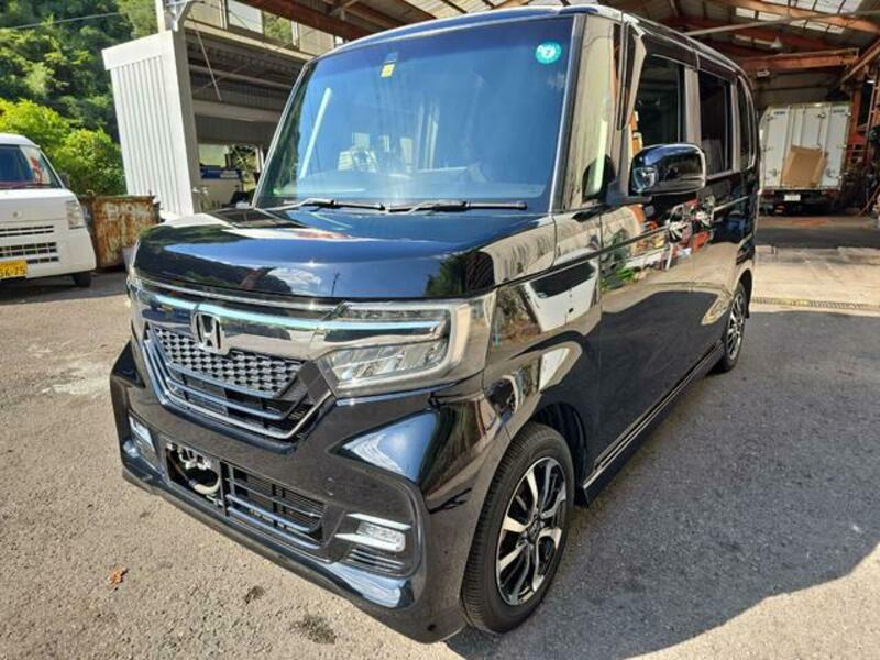 HONDA N BOX CUSTOM