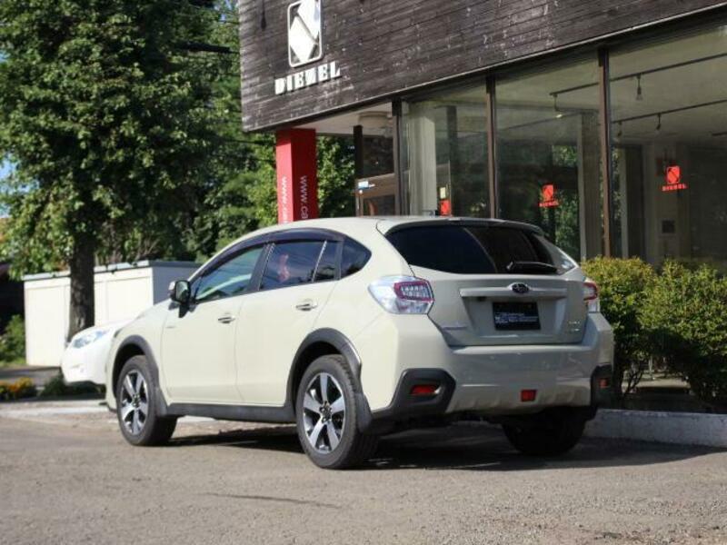XV HYBRID