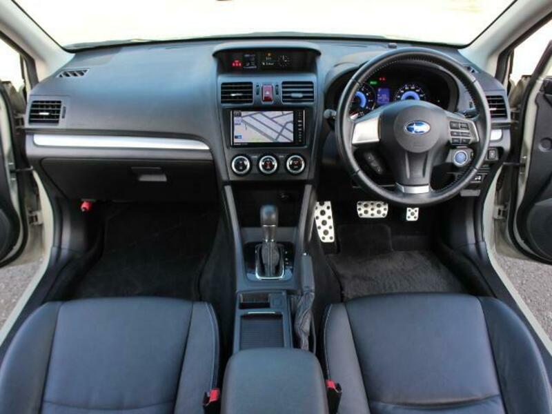 XV HYBRID