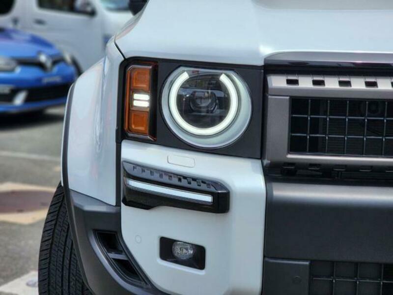 LAND CRUISER 250
