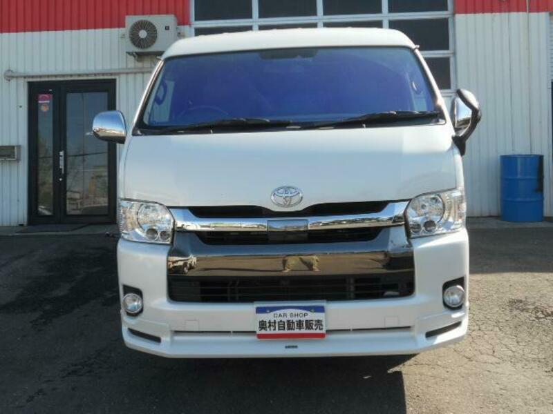 HIACE VAN