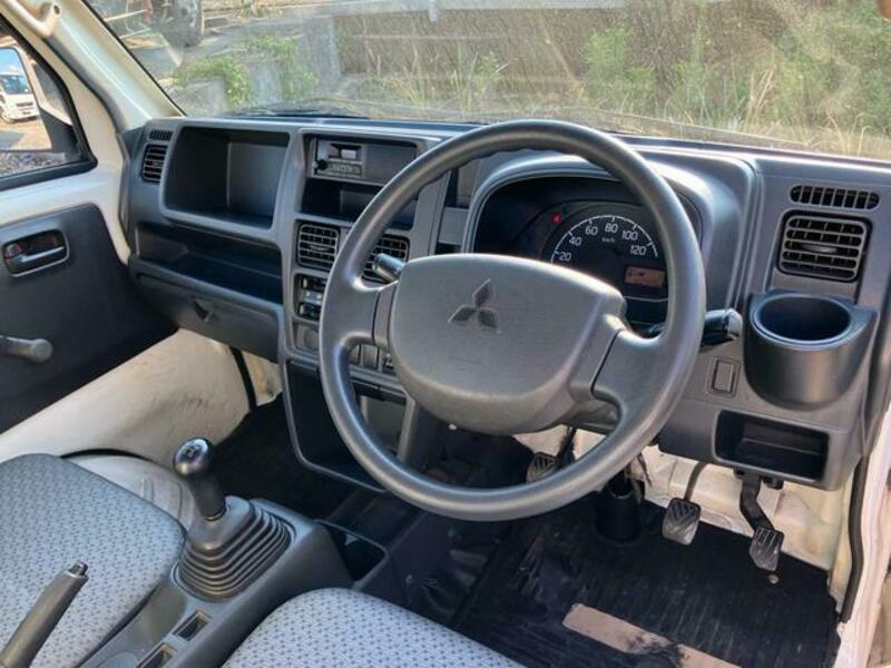 MINICAB TRUCK