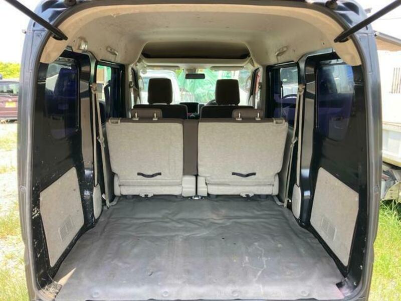 MINICAB VAN