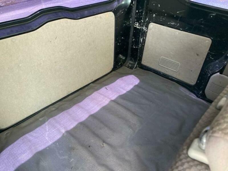 MINICAB VAN