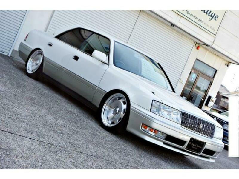 CROWN