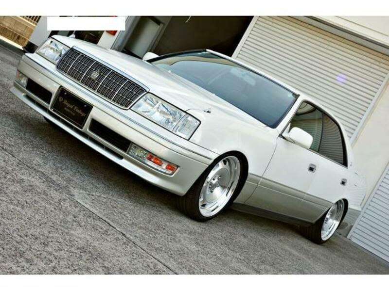 CROWN