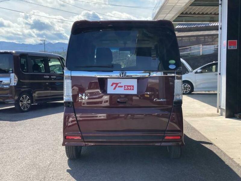 N BOX CUSTOM