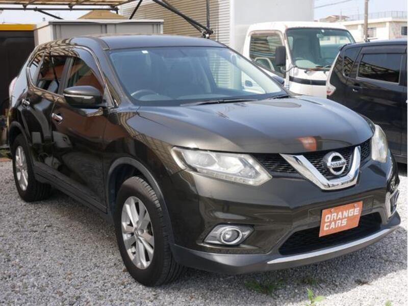 X-TRAIL