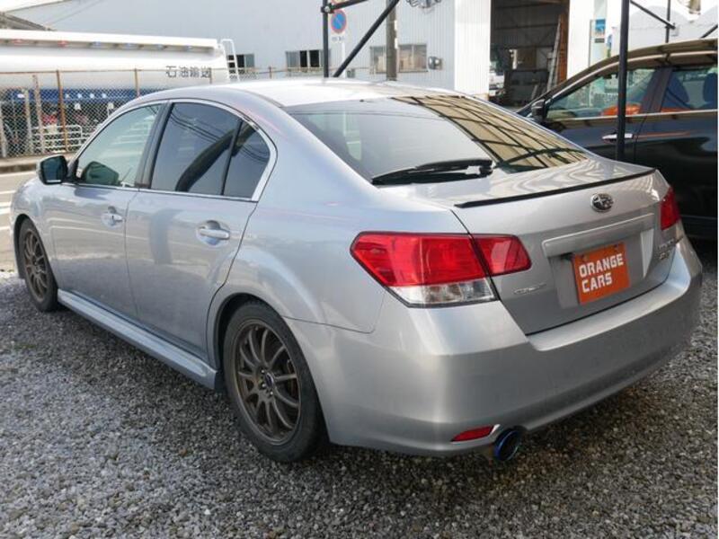 LEGACY B4