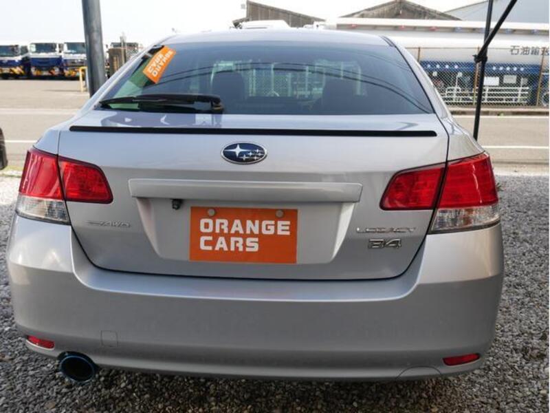 LEGACY B4