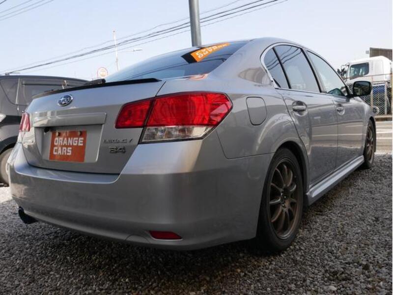 LEGACY B4