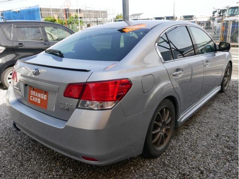 LEGACY B4