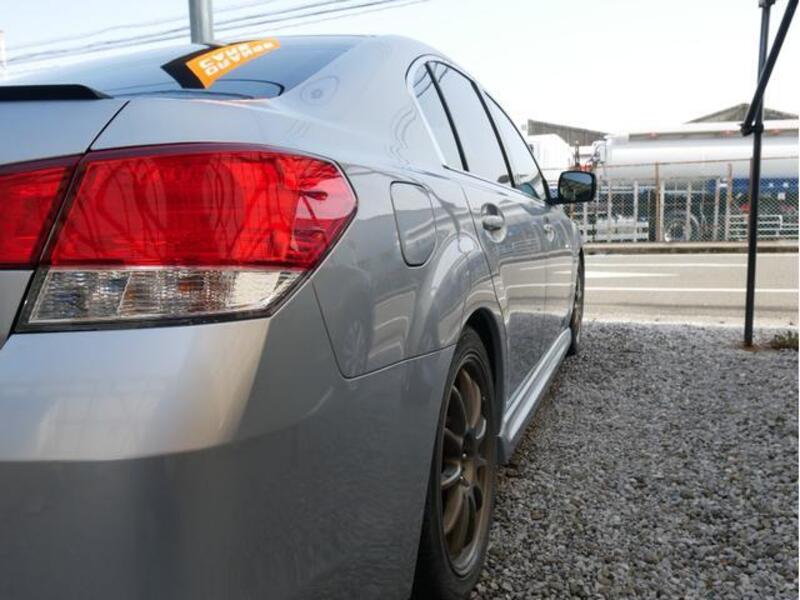LEGACY B4
