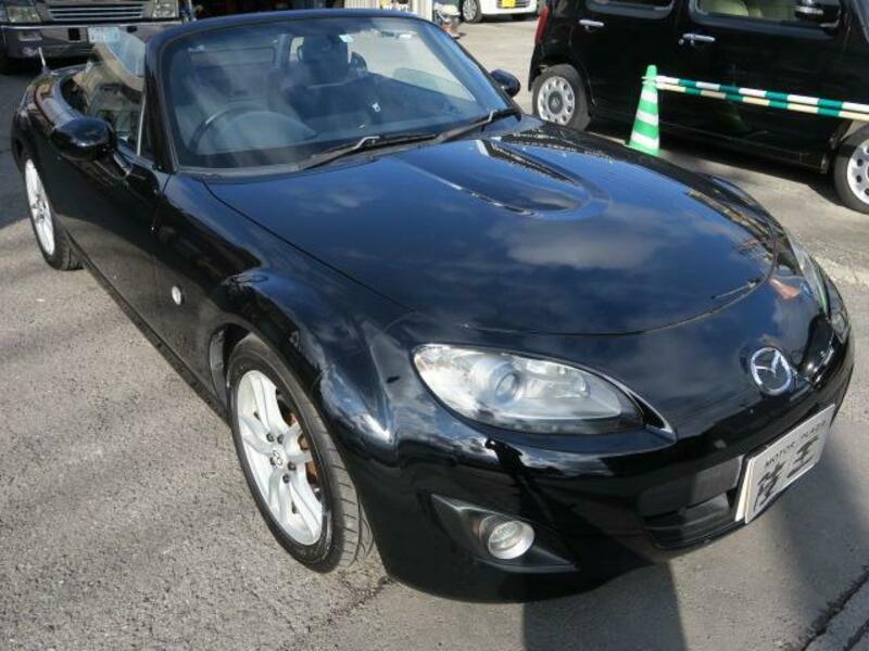 ROADSTER