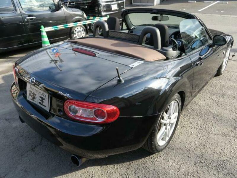 ROADSTER