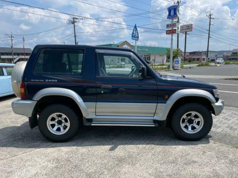 PAJERO