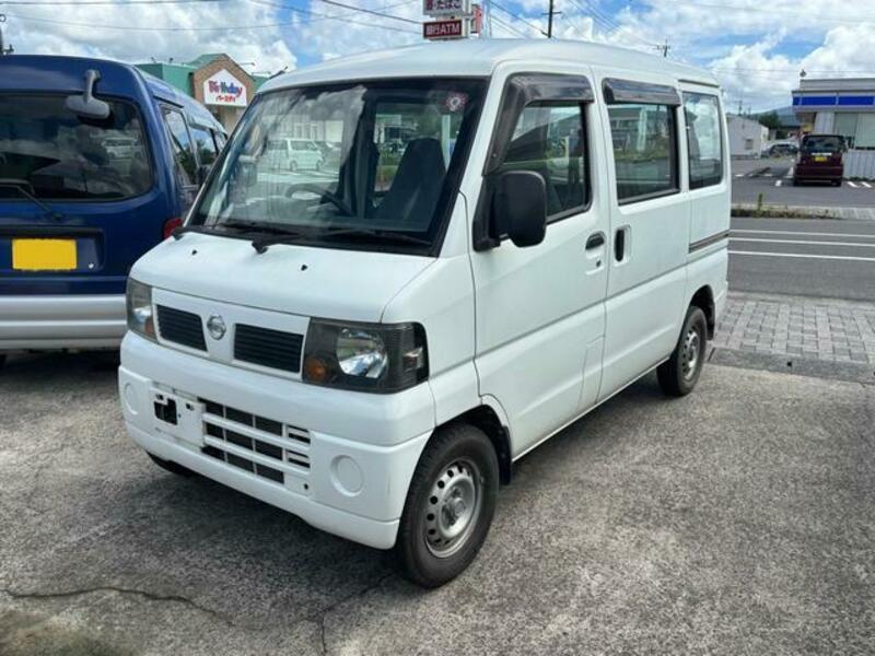 NISSAN CLIPPER VAN