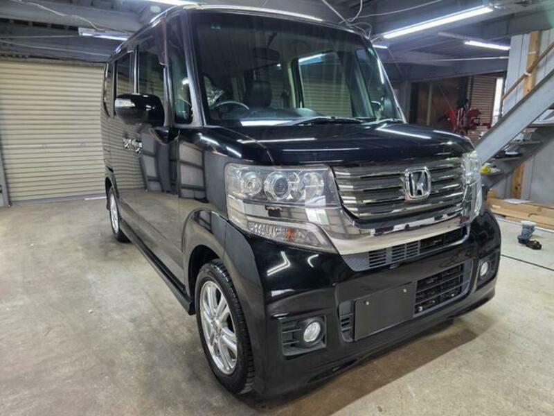 N BOX CUSTOM