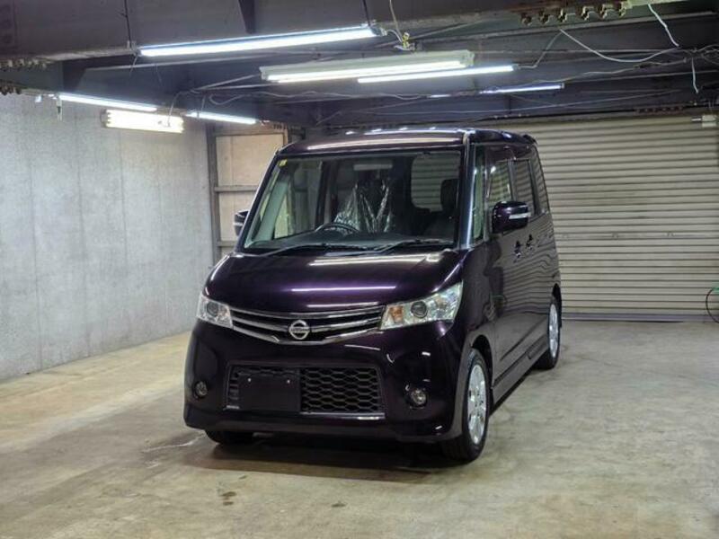 NISSAN ROOX